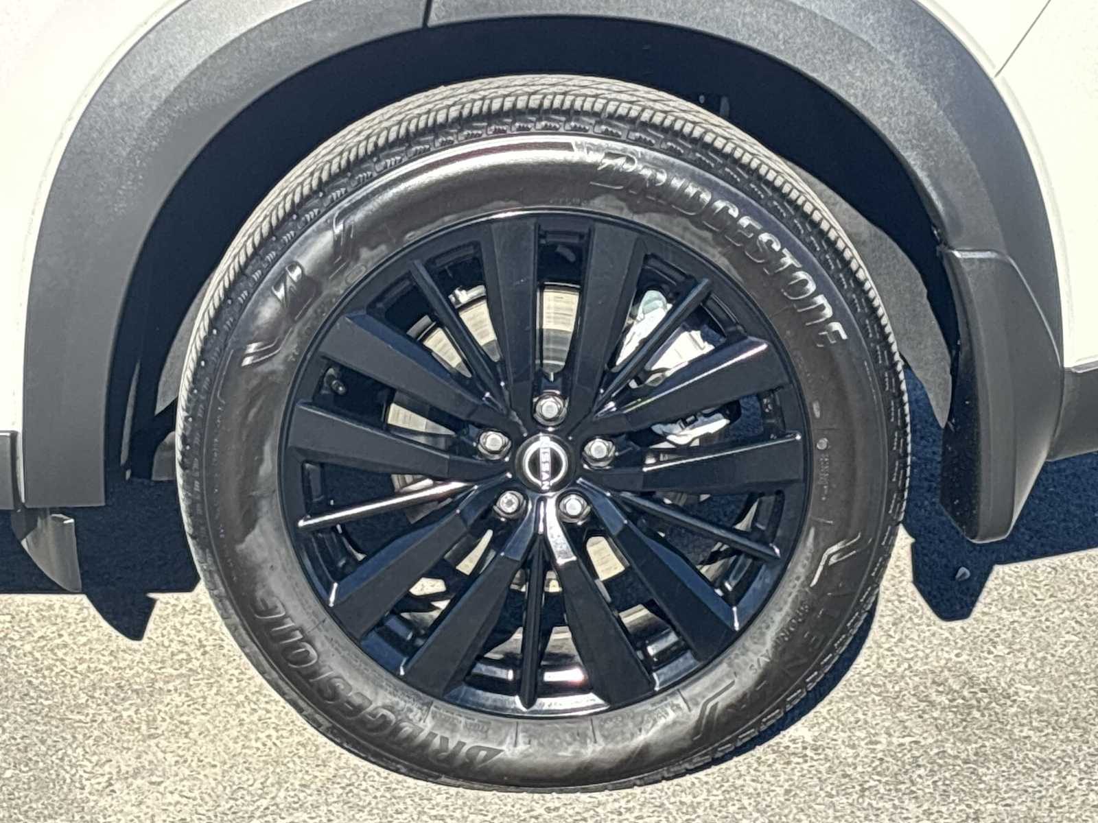 Thumbnail: 2024 Nissan Pathfinder - 12