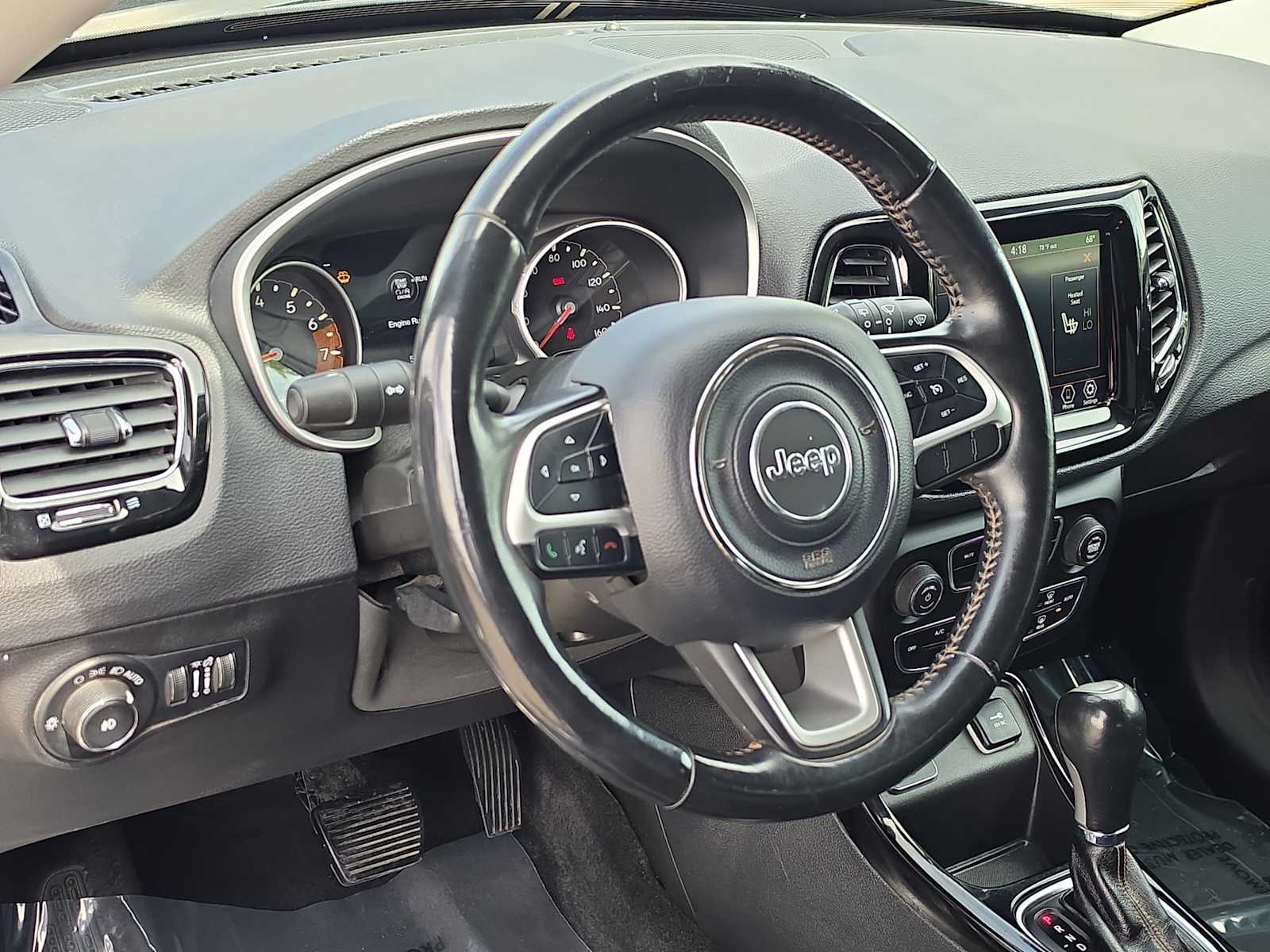 Thumbnail: 2019 Jeep Compass - 9
