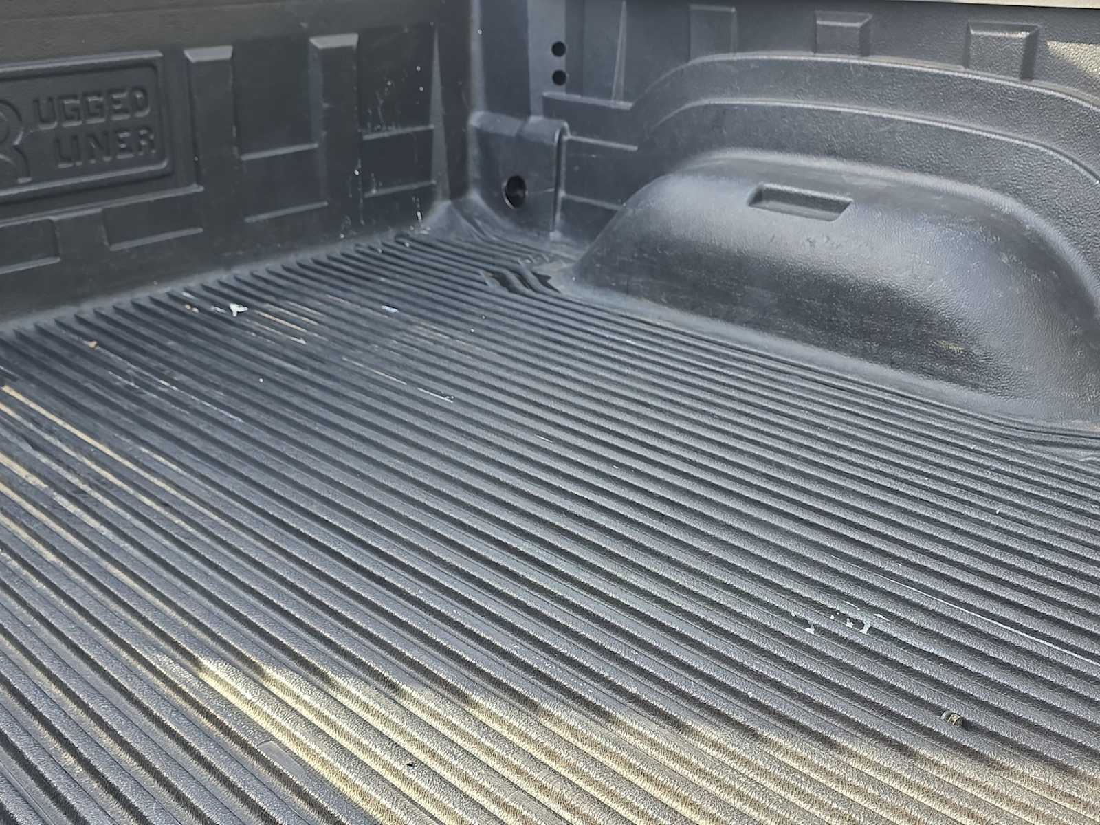 Thumbnail: 2022 RAM 1500 Classic - 23