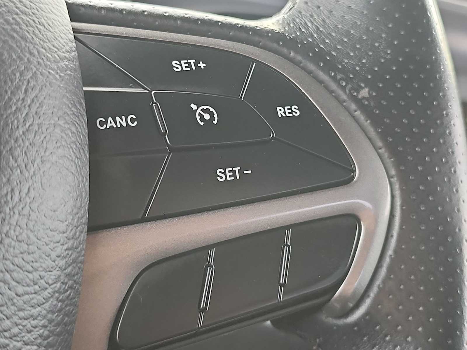 Thumbnail: 2019 Dodge Challenger - 30