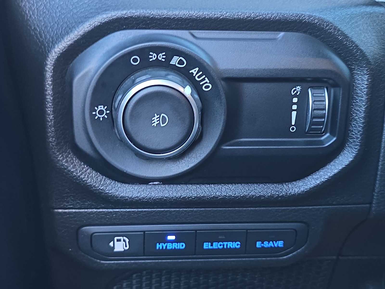 Thumbnail: 2024 Jeep Wrangler - 29