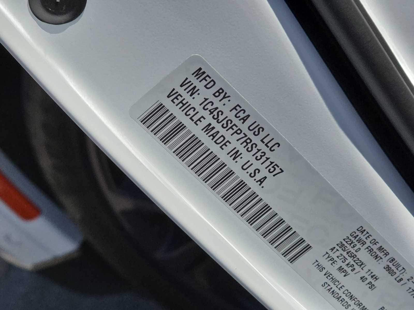 Thumbnail: 2024 Jeep Grand Wagoneer L - 25