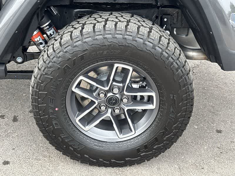 Thumbnail: 2025 Jeep Gladiator - 12