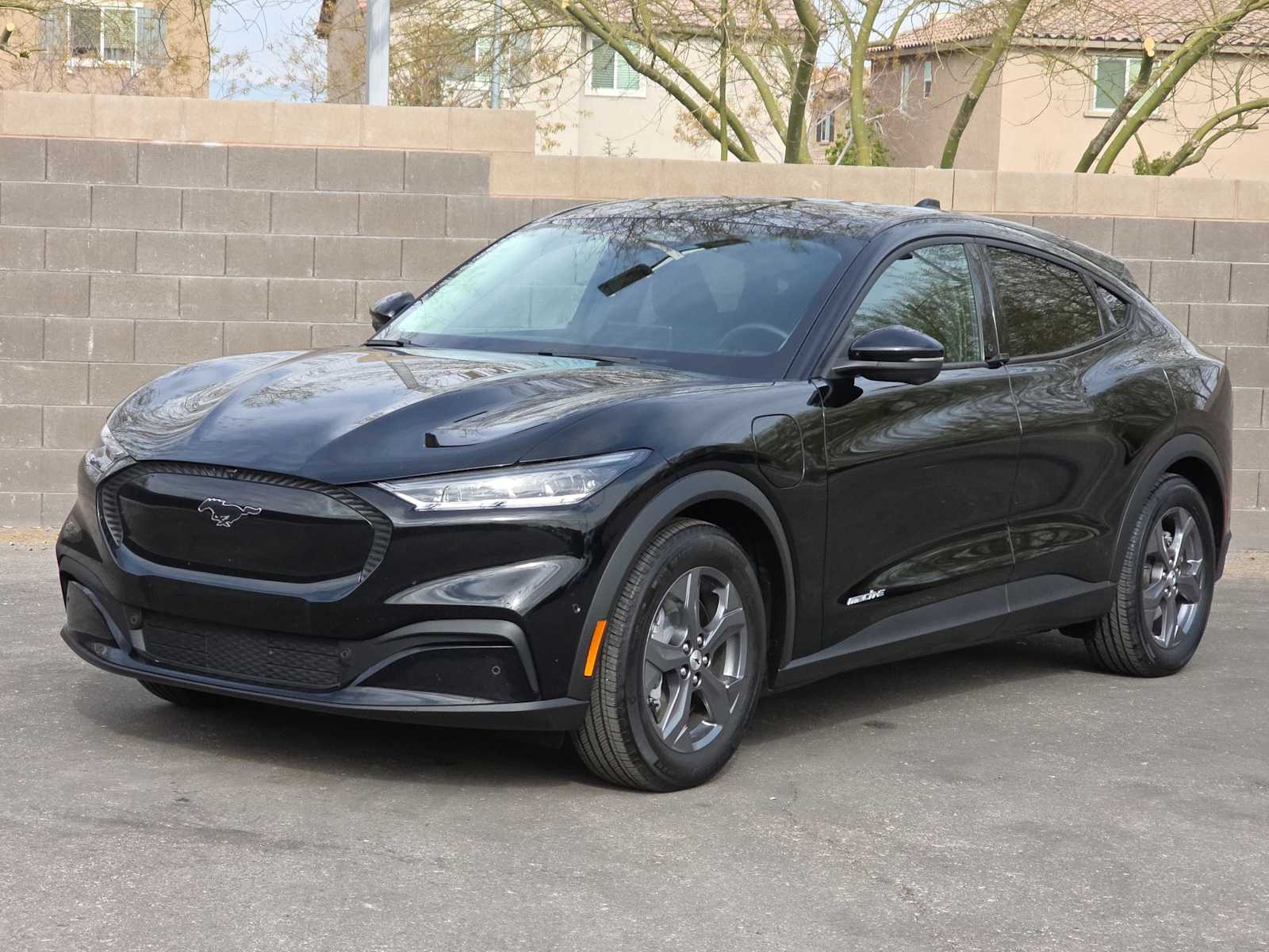 Thumbnail: 2022 Ford Mustang Mach-E - 5