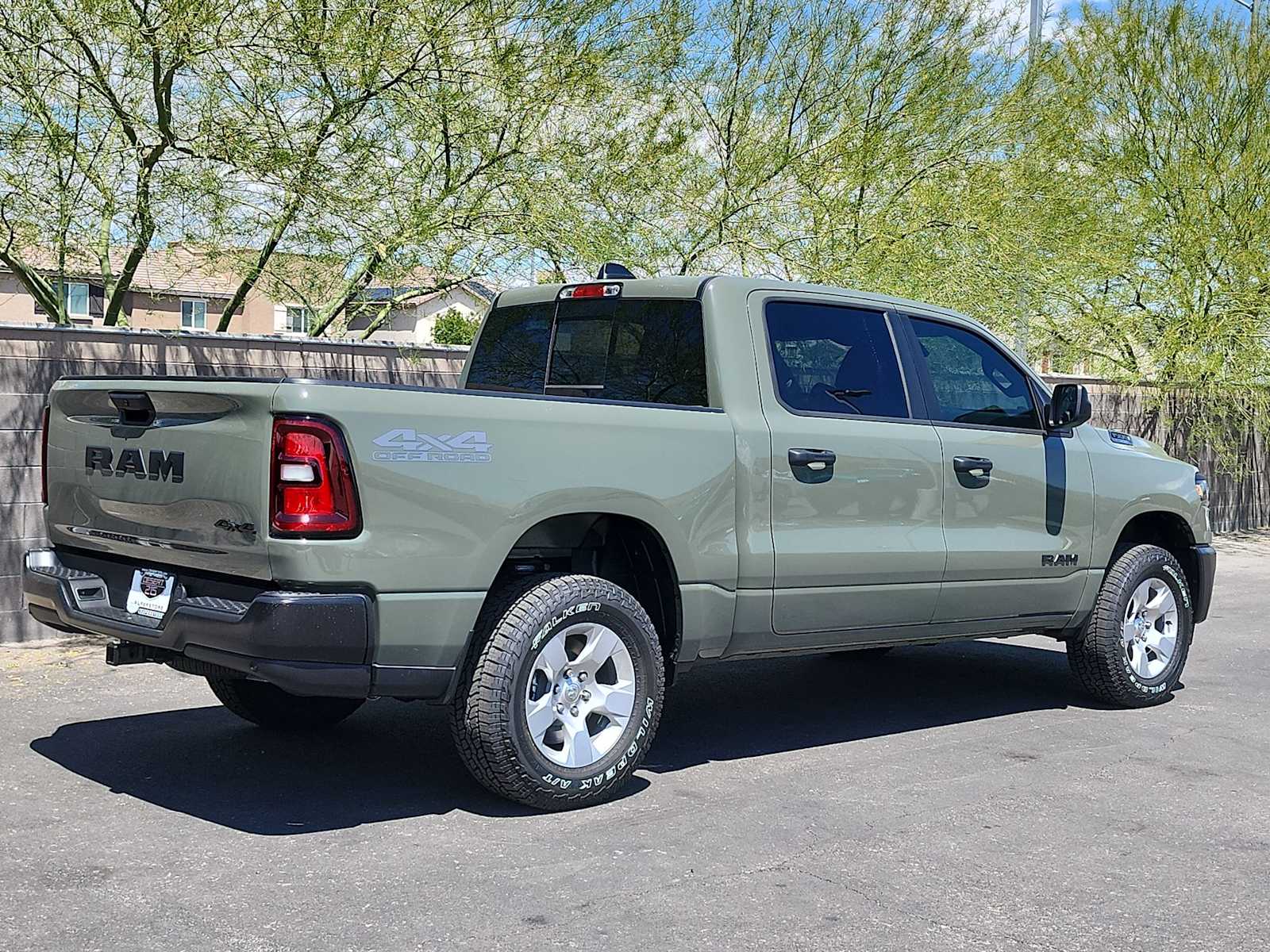 Thumbnail: 2026 RAM 1500 - 9