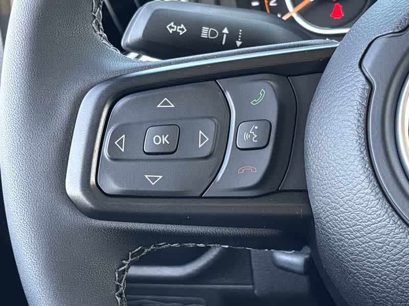 Thumbnail: 2025 Jeep Wrangler - 28