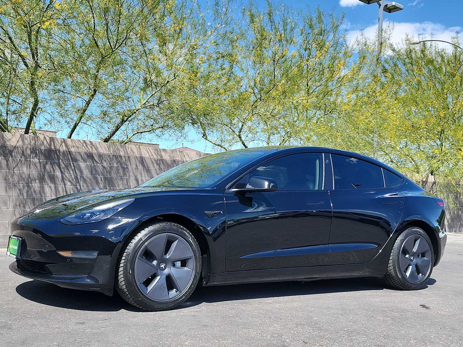 Thumbnail: 2022 Tesla Model 3 - 5