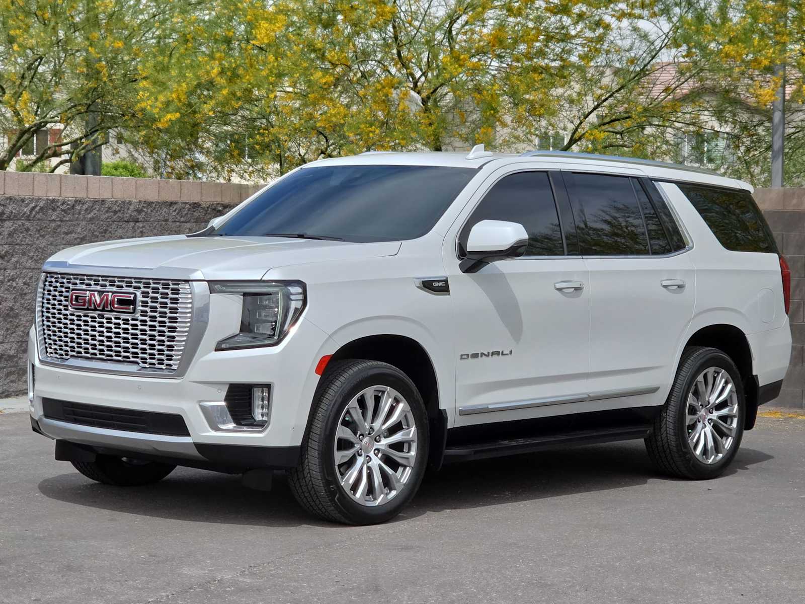 Thumbnail: 2022 GMC Yukon - 5