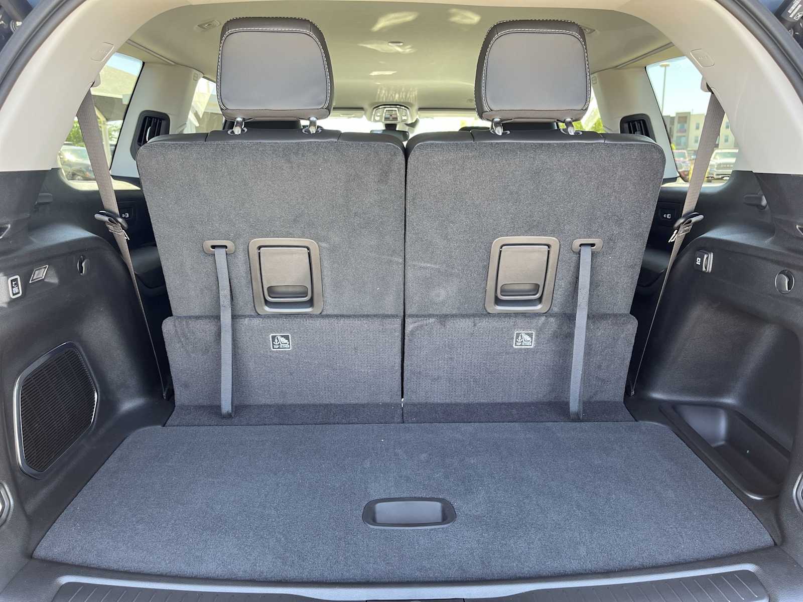 Thumbnail: 2023 Jeep Grand Cherokee L - 18