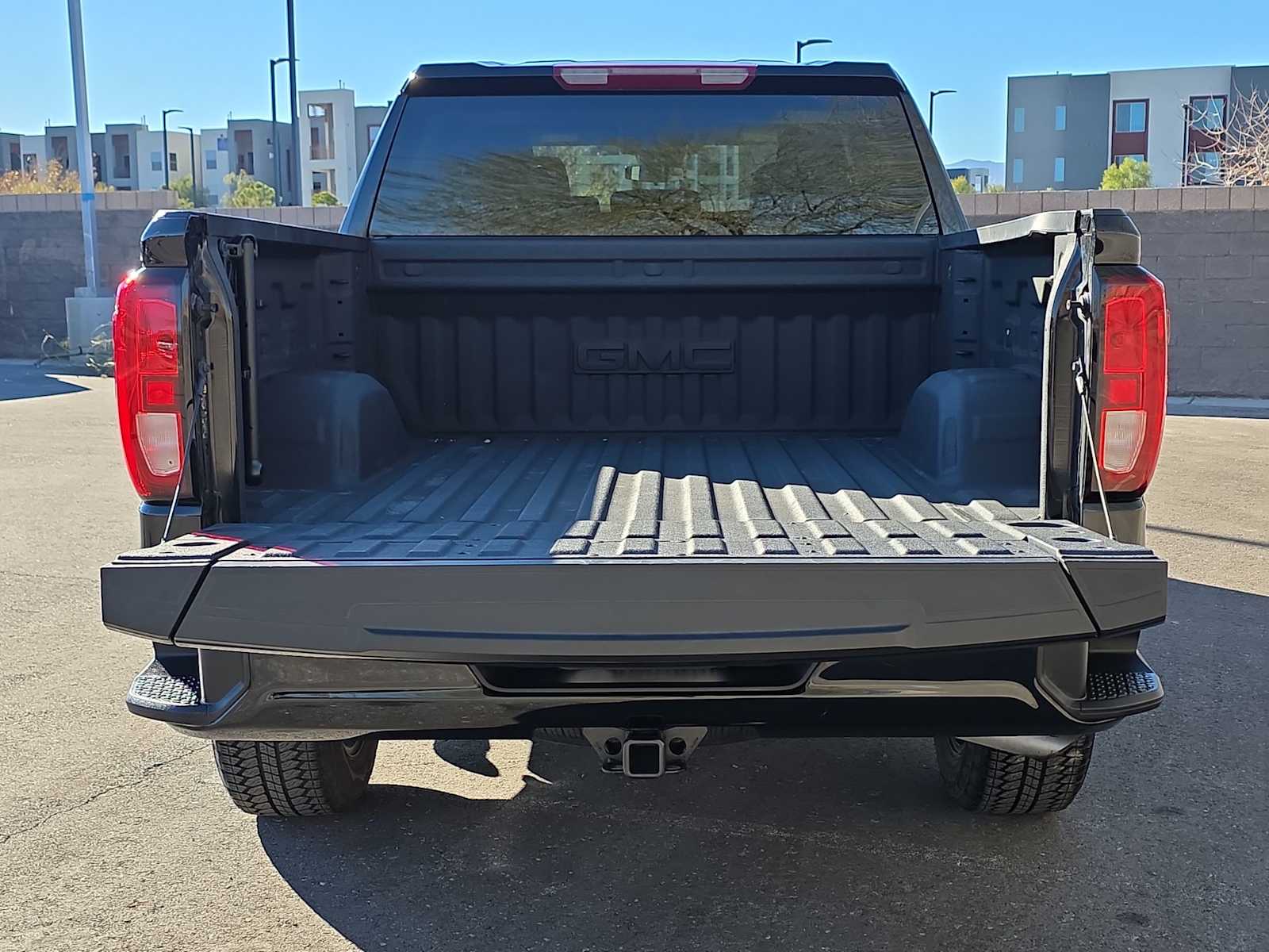 Thumbnail: 2023 GMC Sierra 1500 - 23