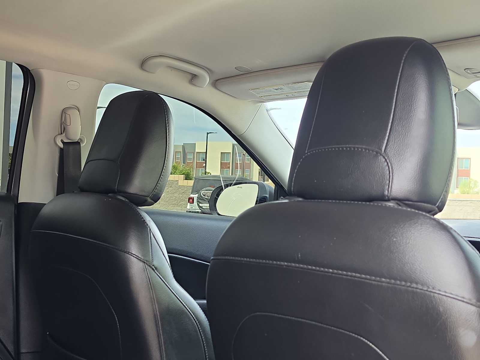 Thumbnail: 2019 Jeep Compass - 15