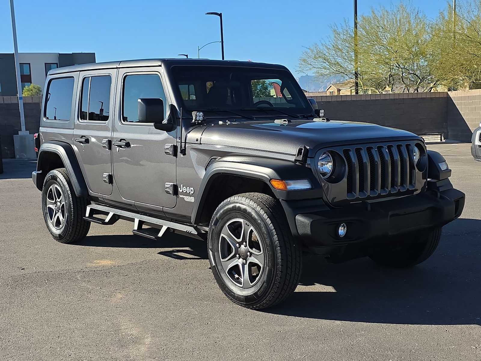 Thumbnail: 2020 Jeep Wrangler - 3