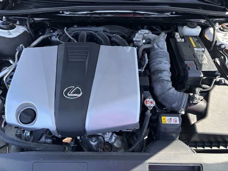 2022 Lexus ES  14