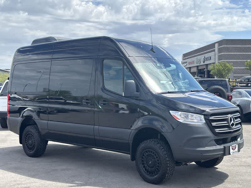 Thumbnail: 2022 Mercedes-Benz Sprinter - 2