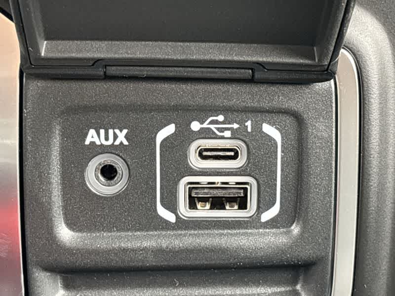 Thumbnail: 2025 Jeep Gladiator - 30