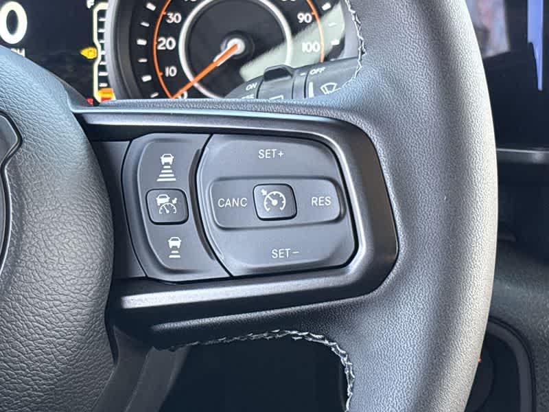 Thumbnail: 2025 Jeep Wrangler - 27