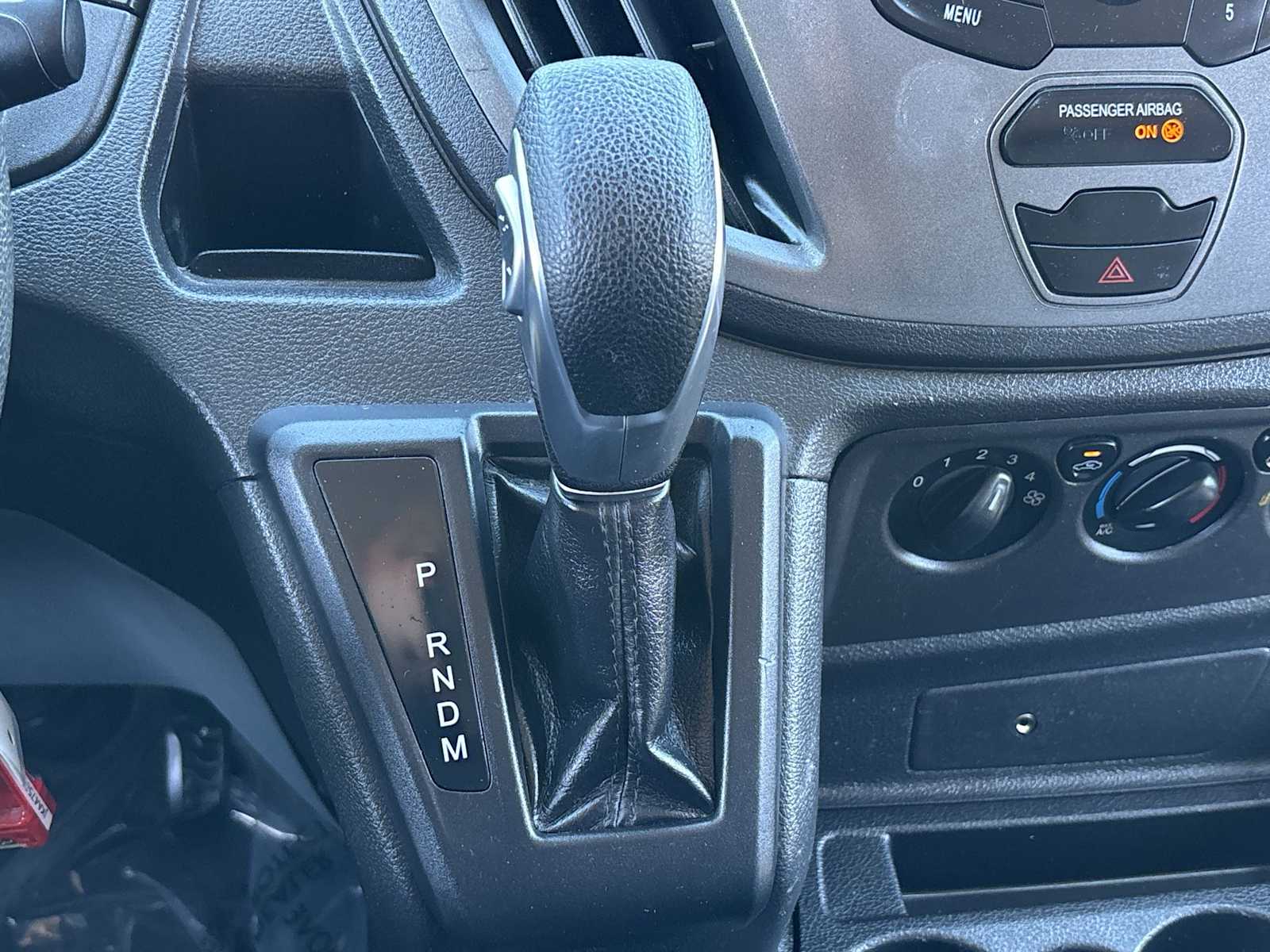 Thumbnail: 2018 Ford Transit Series - 19