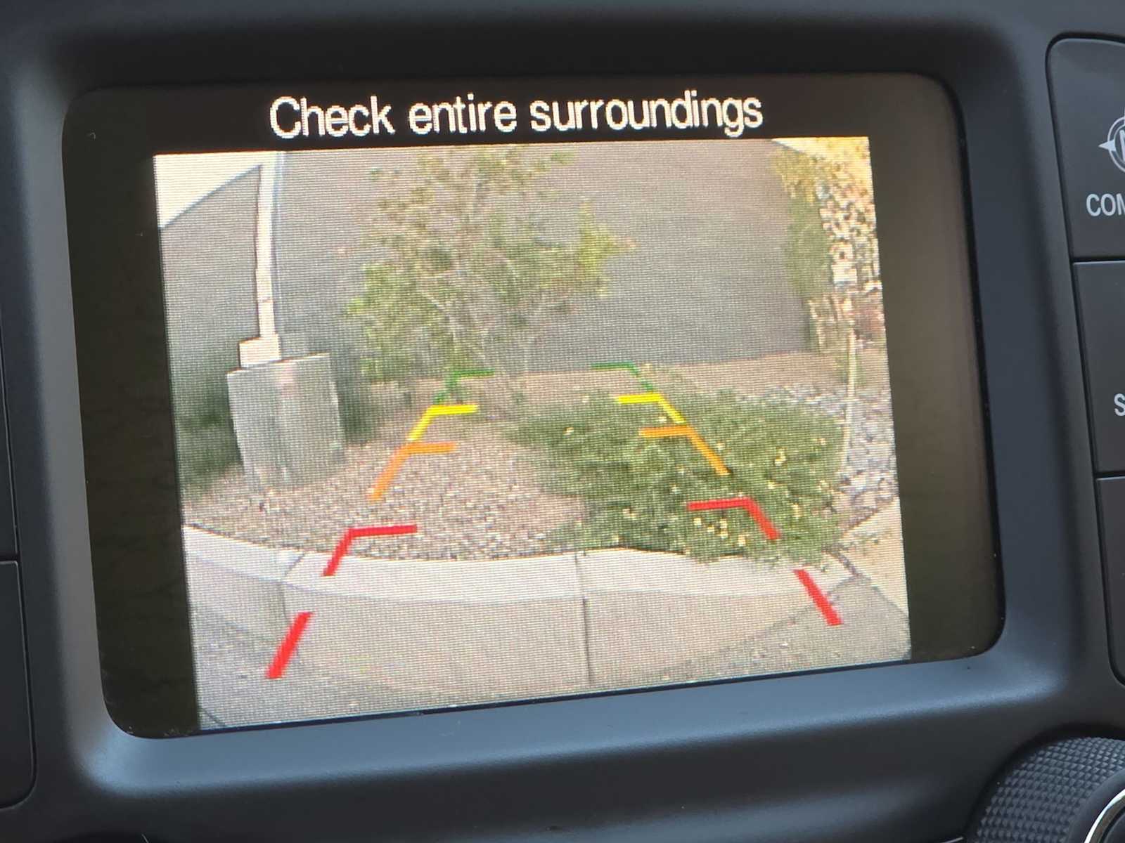 Thumbnail: 2017 Jeep Cherokee - 25