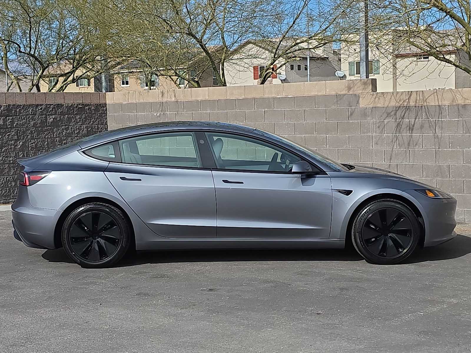 Thumbnail: 2024 Tesla Model 3 - 10