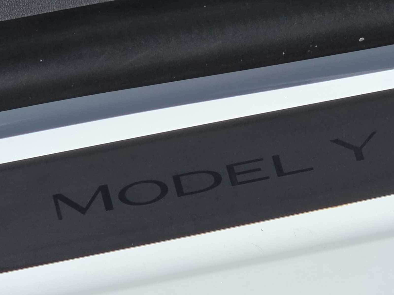 Thumbnail: 2020 Tesla Model Y - 11