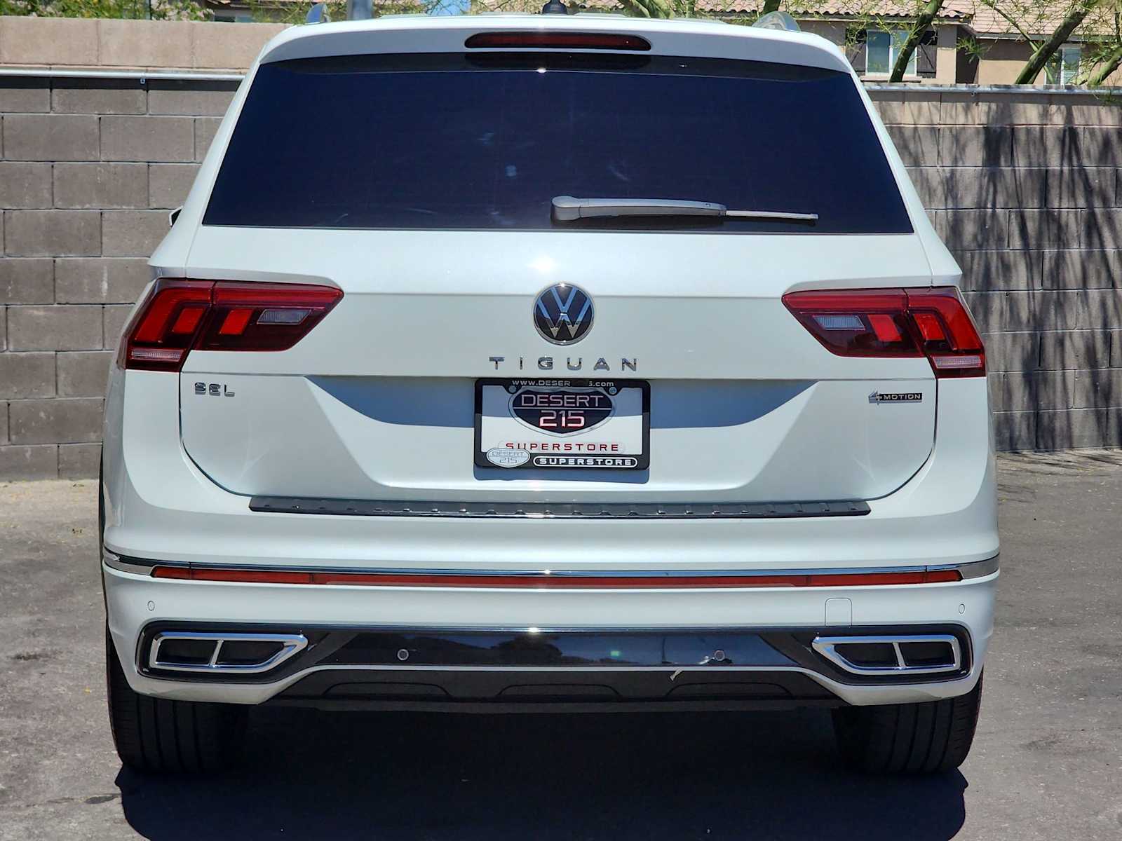 Thumbnail: 2022 Volkswagen Tiguan - 7