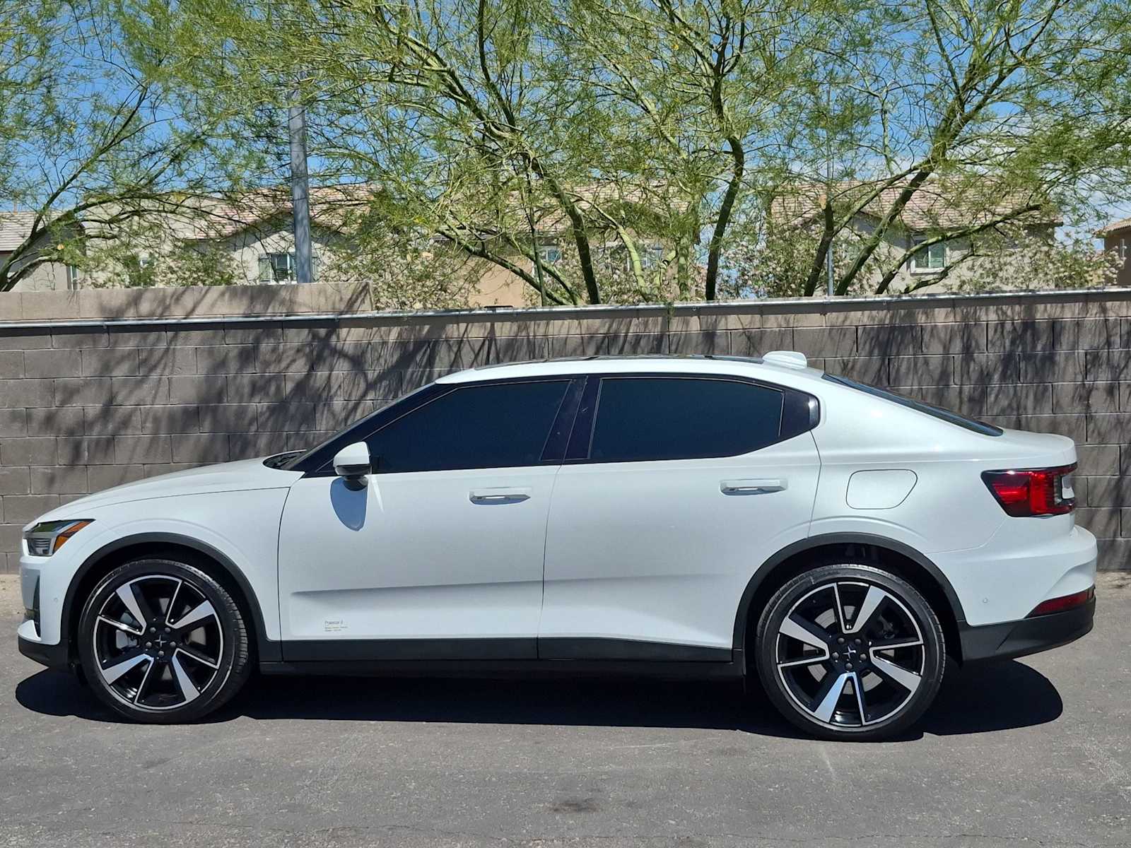 Thumbnail: 2021 Polestar 2 - 6