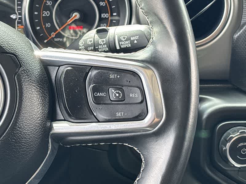 Thumbnail: 2022 Jeep Wrangler - 28