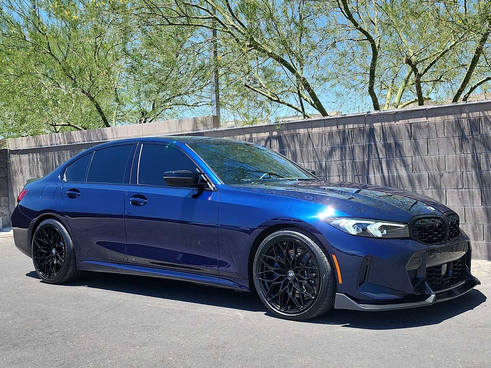 Thumbnail: 2025 BMW 3 Series - 2
