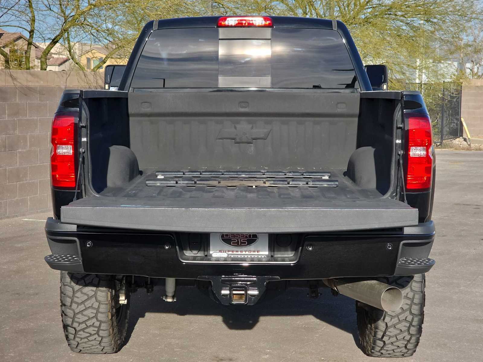 Thumbnail: 2019 Chevrolet Silverado 3500 - 23