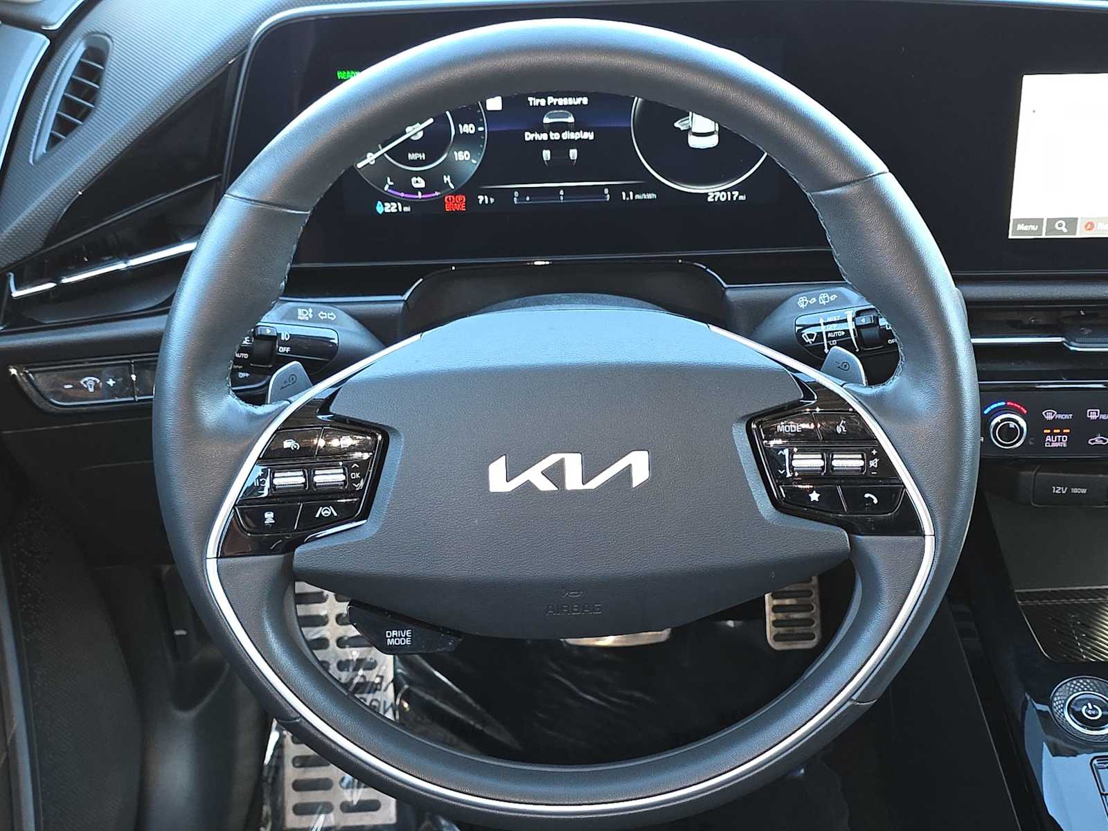 Thumbnail: 2023 Kia Niro - 20