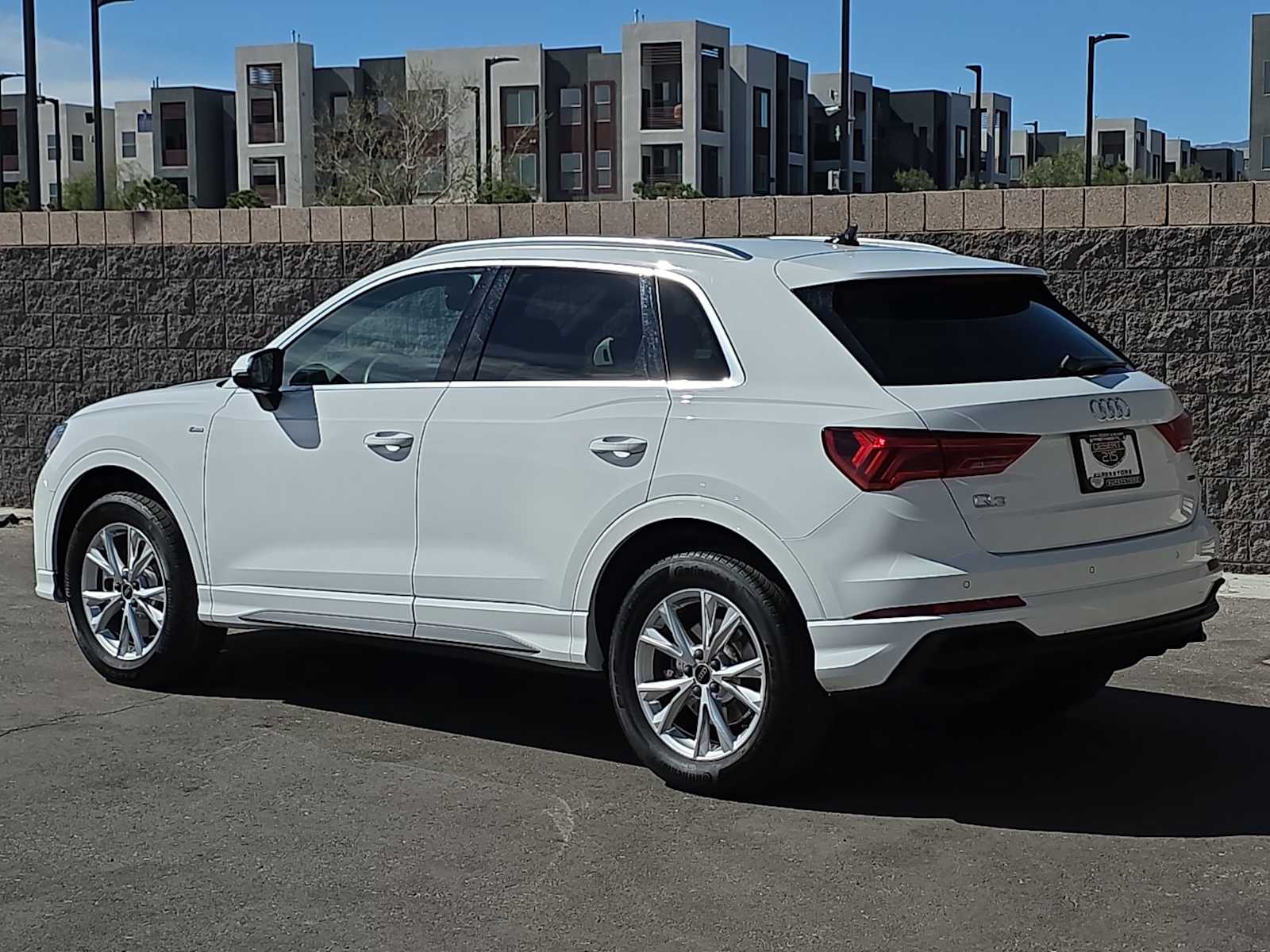 Thumbnail: 2025 Audi Q3 - 7