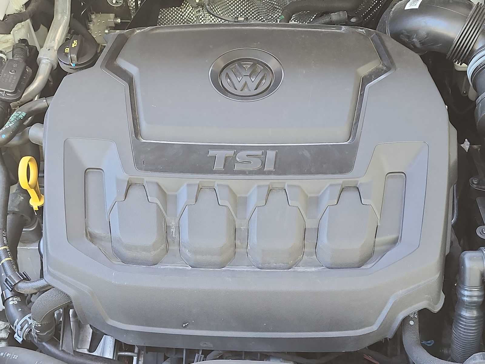 Thumbnail: 2022 Volkswagen Tiguan - 13