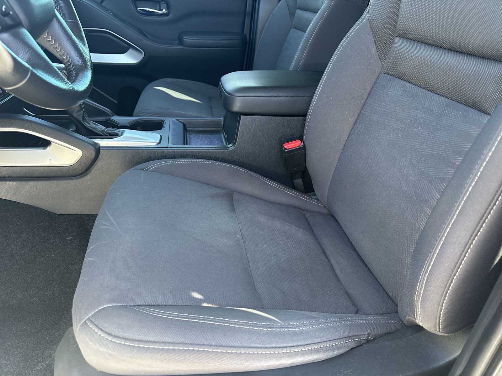 Thumbnail: 2022 Nissan Frontier - 11