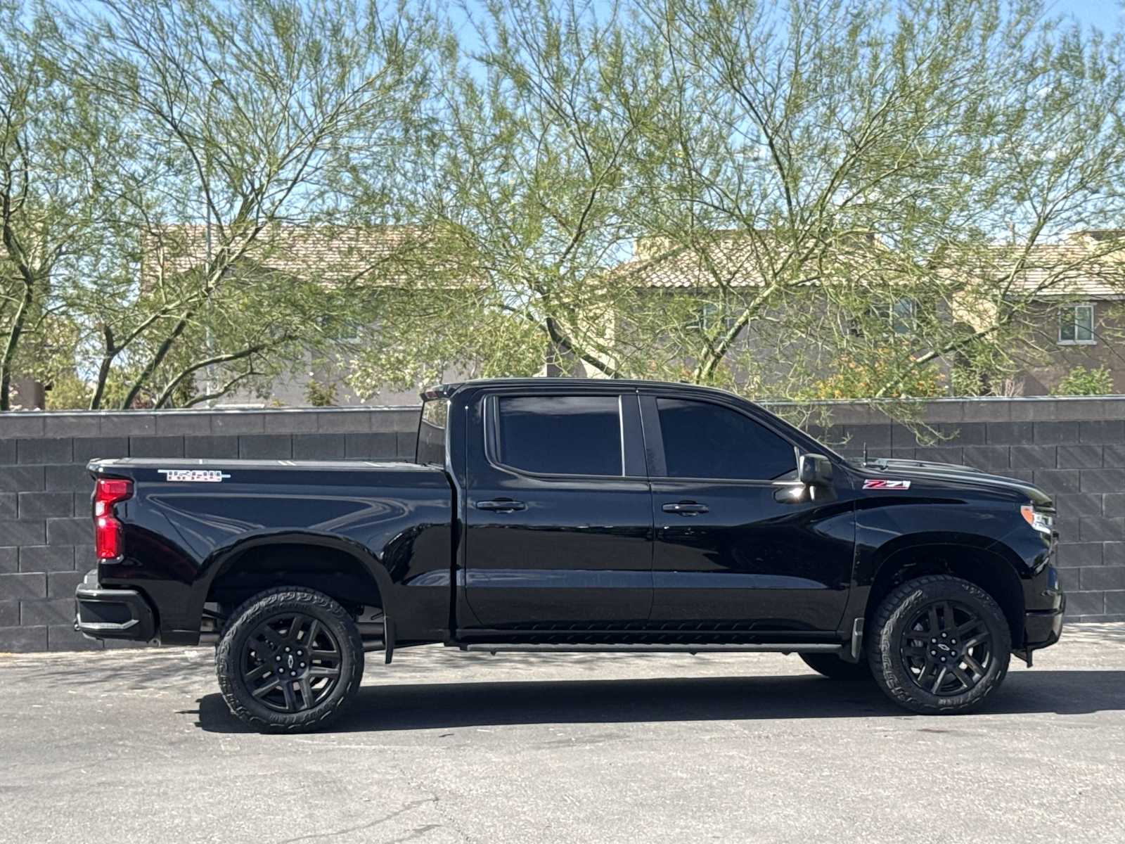 Thumbnail: 2023 Chevrolet Silverado 1500 - 8