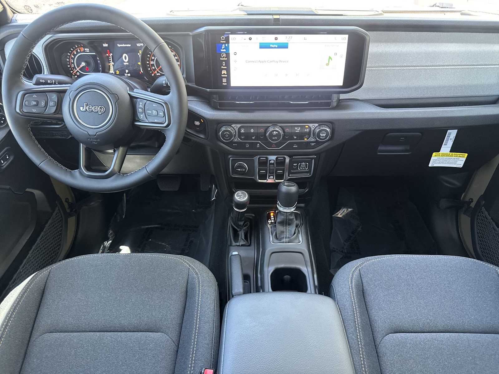 Thumbnail: 2026 Jeep Gladiator - 14