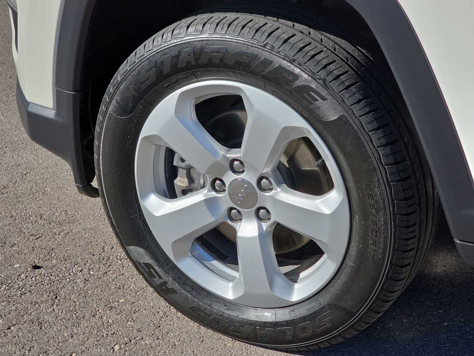 Thumbnail: 2019 Jeep Compass - 12