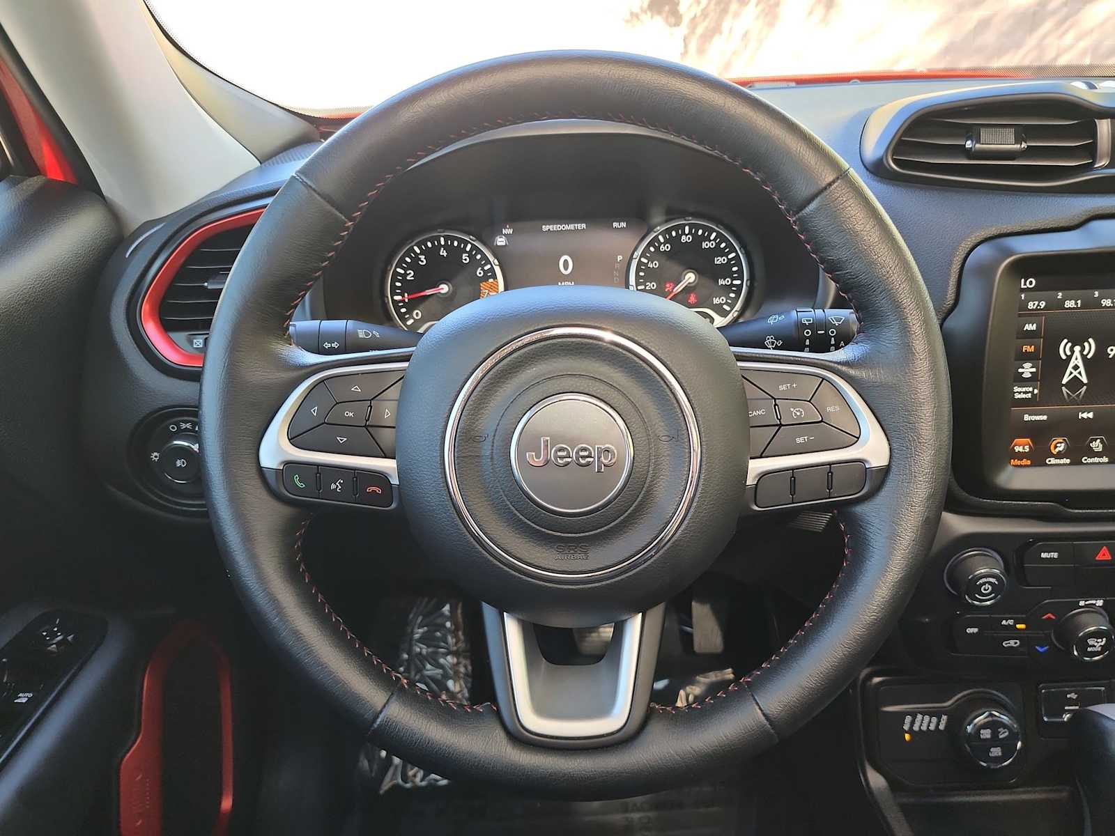 Thumbnail: 2023 Jeep Renegade - 19