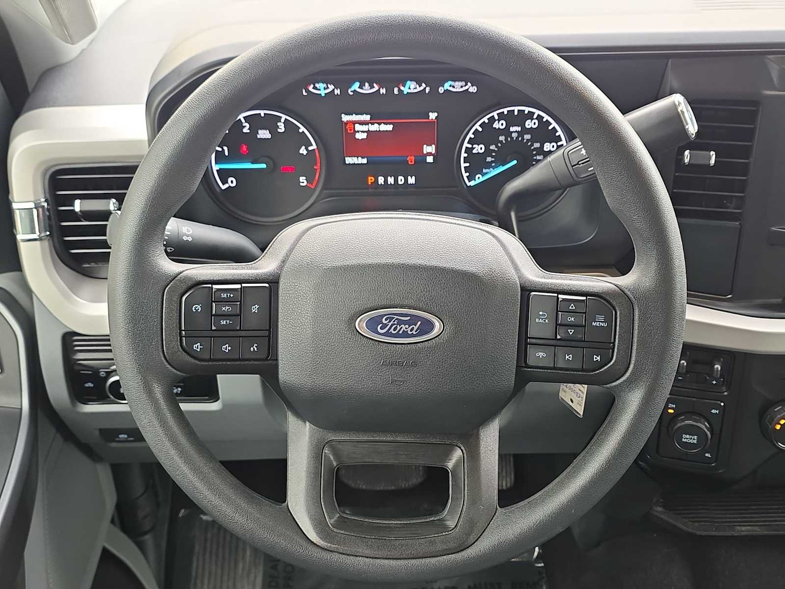 Thumbnail: 2025 Ford Econoline - 19