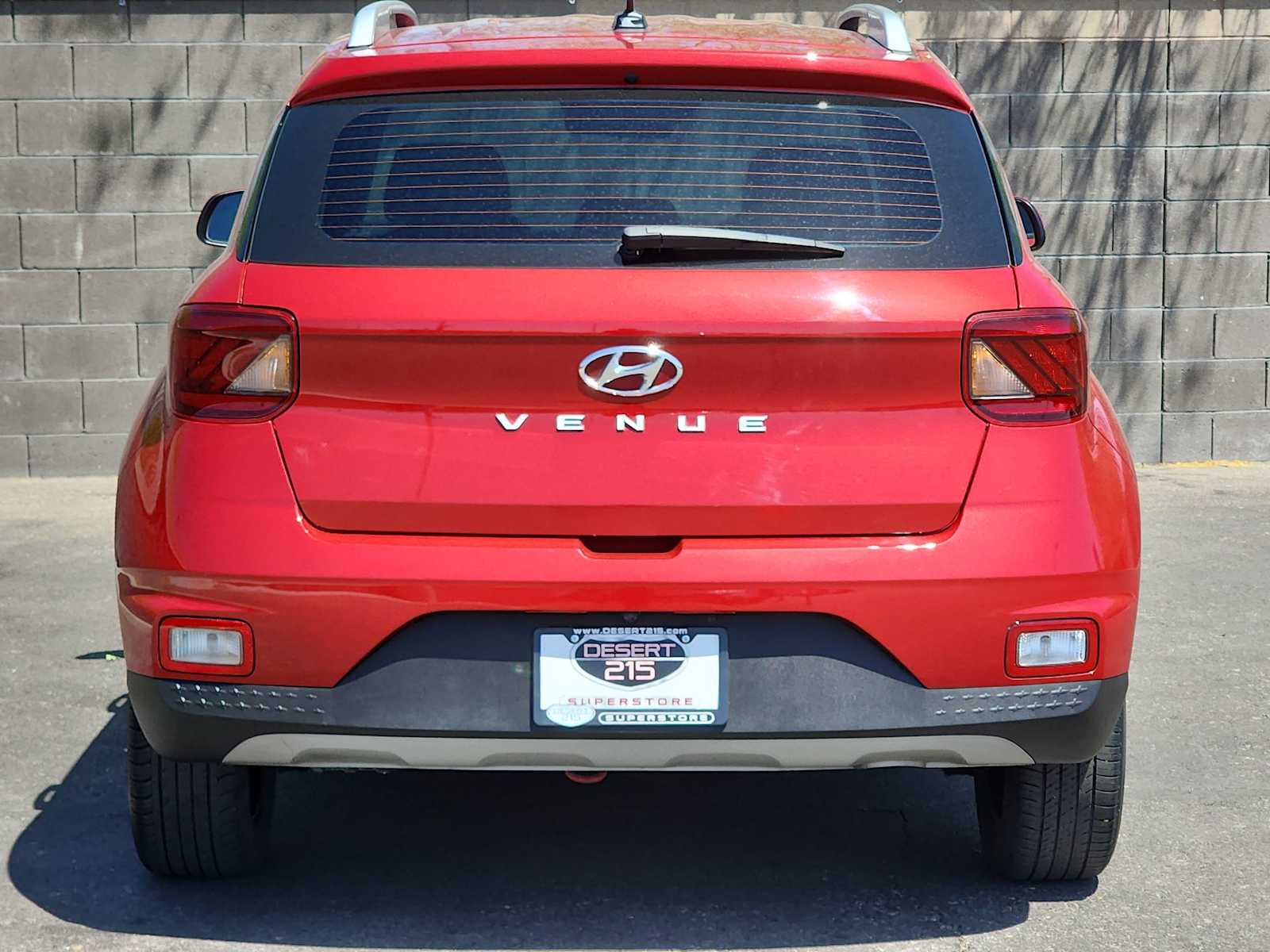 Thumbnail: 2023 Hyundai Venue - 8