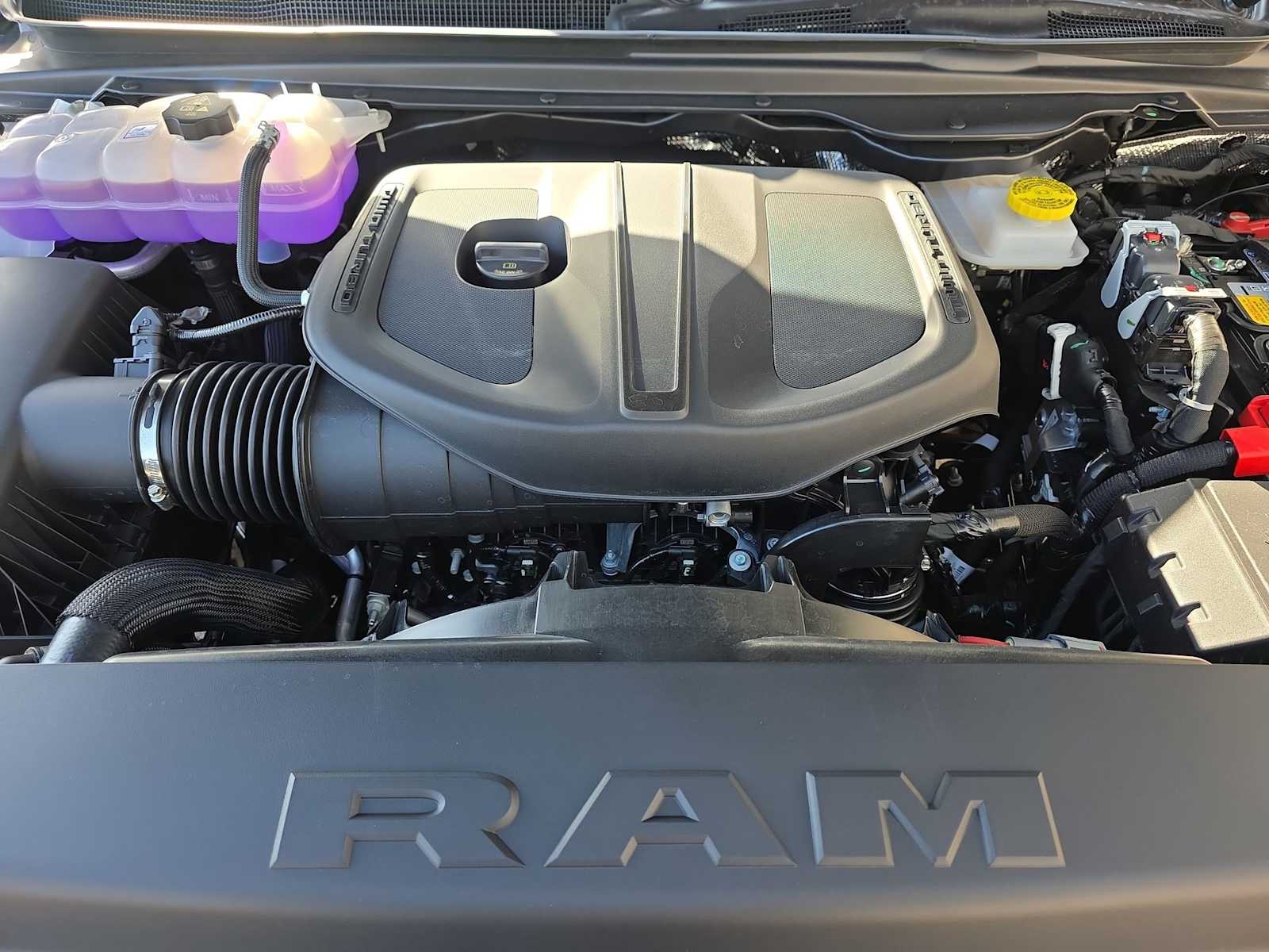 Thumbnail: 2026 RAM 1500 - 13