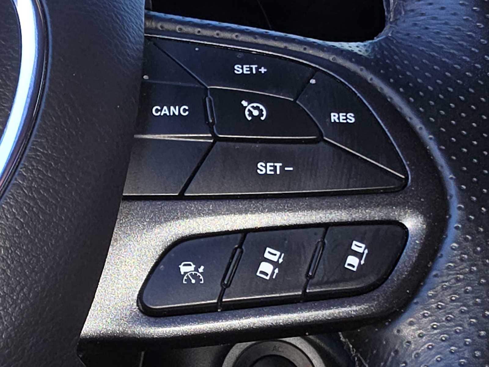 Thumbnail: 2024 Dodge Durango - 29