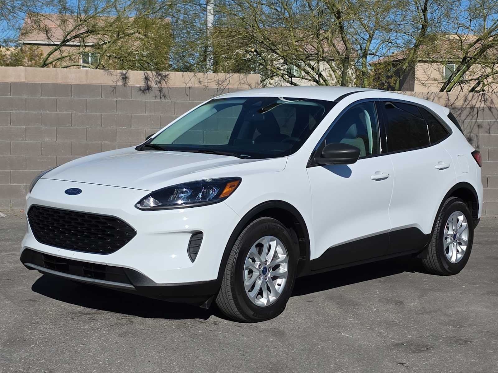 Thumbnail: 2022 Ford Escape - 5