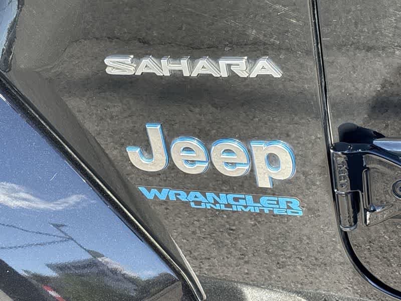 2021 Jeep Wrangler Unlimited Sahara 11