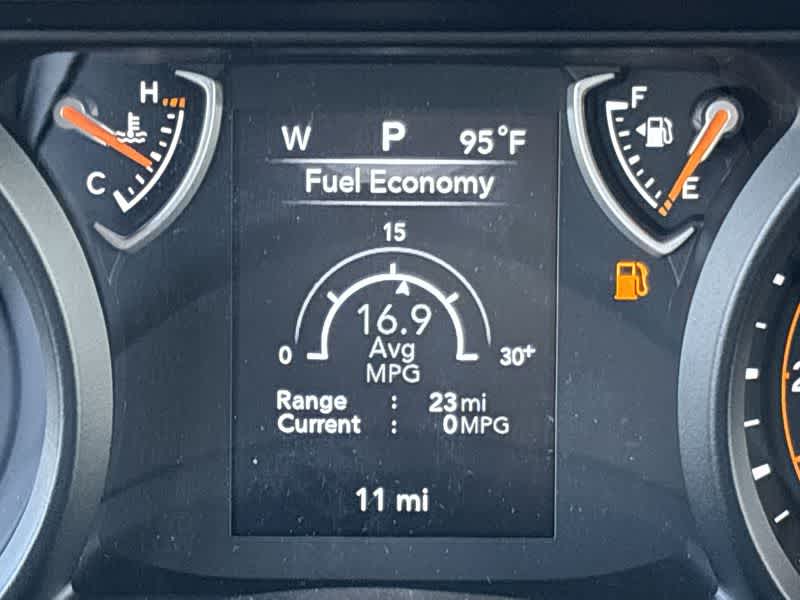 Thumbnail: 2025 Jeep Gladiator - 22