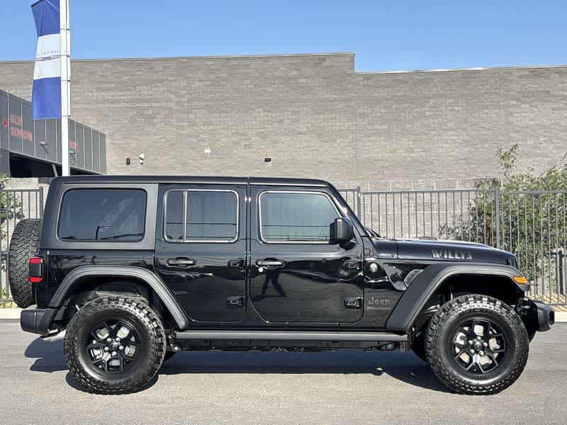 Thumbnail: 2025 Jeep Wrangler - 9