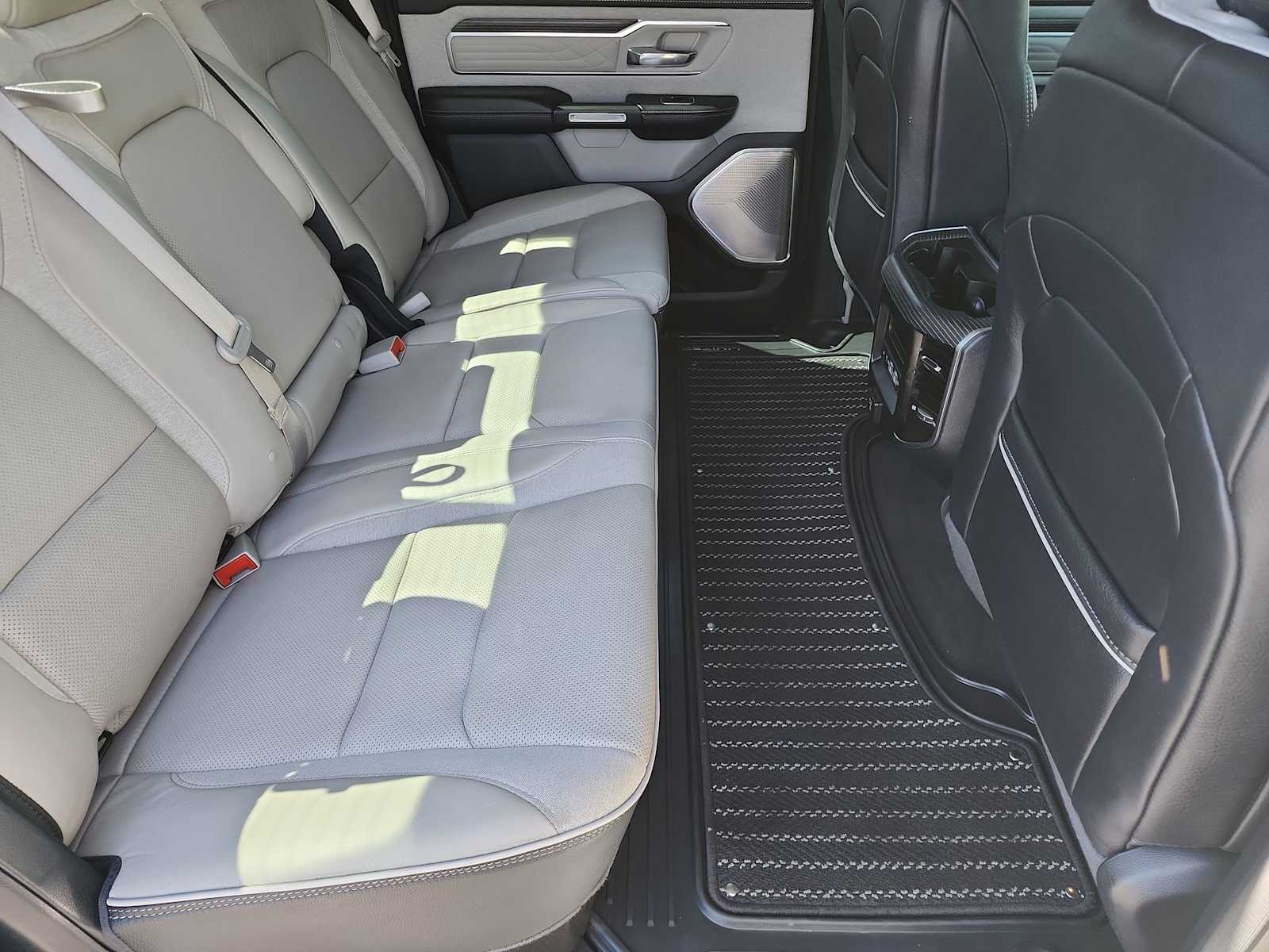 Thumbnail: 2023 RAM 1500 - 17