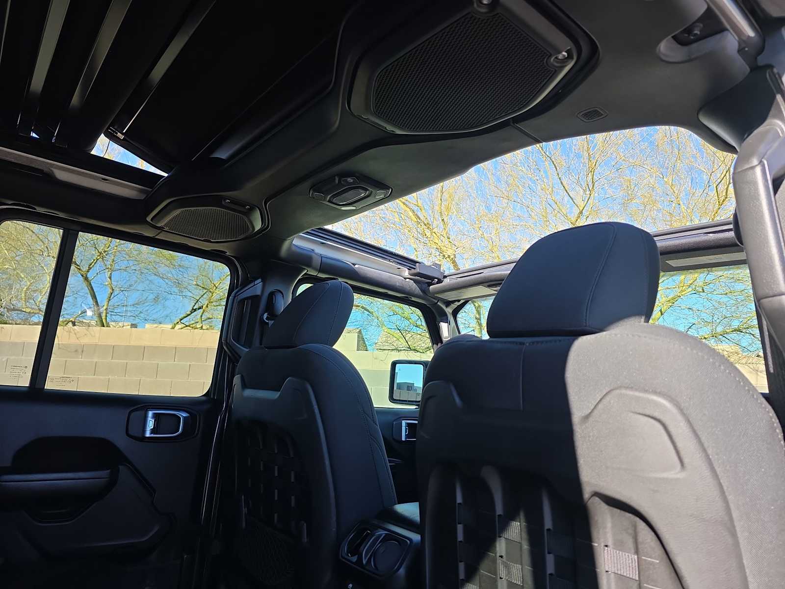 Thumbnail: 2020 Jeep Wrangler - 16