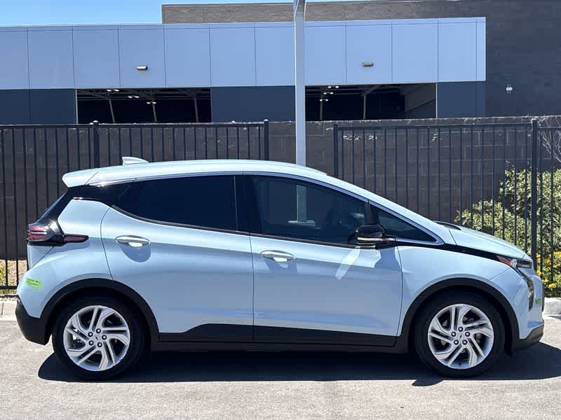 Thumbnail: 2022 Chevrolet Bolt EV - 9