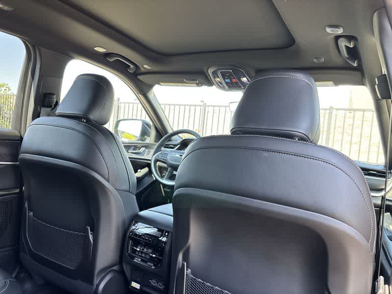 Thumbnail: 2025 Jeep Grand Cherokee L - 16