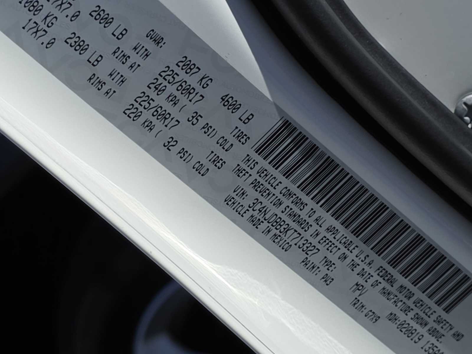 Thumbnail: 2019 Jeep Compass - 25